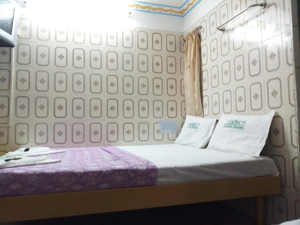 Perfect Guest House Chennai Exteriör bild