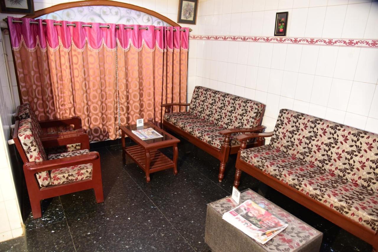 Perfect Guest House Chennai Exteriör bild